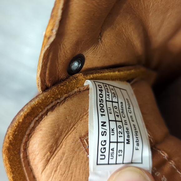 UGG Alin Leather Sneakers NWOT - Picture 8 of 10